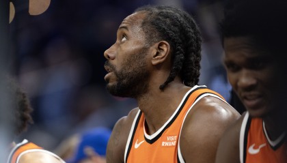 世界杯官方app下载中心-延续纪录！伦纳德连续38场砍下20+ 距离队史纪录还差6场